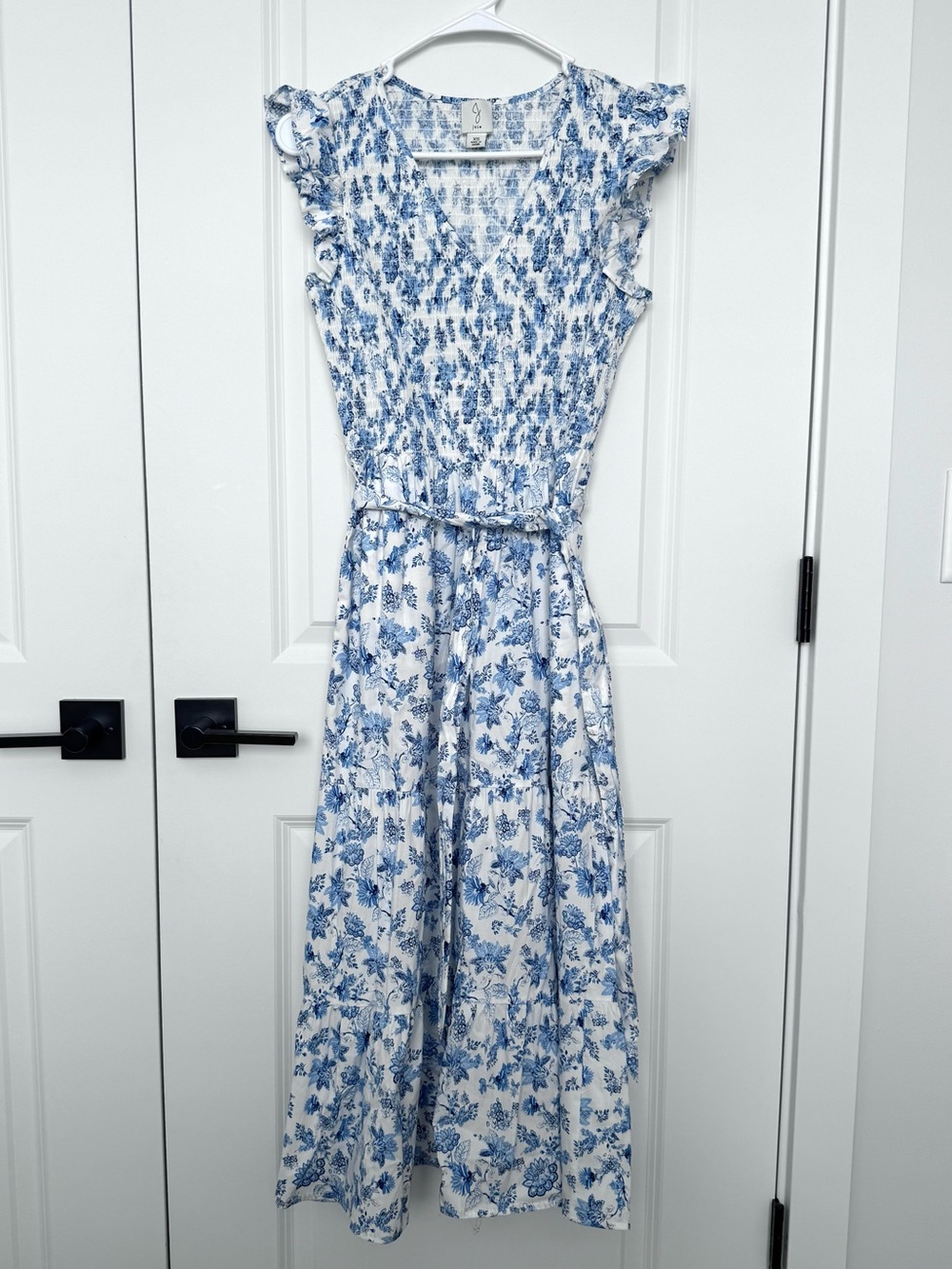 Joie Blue & White Floral Midi Dress - smocked bodice/flutter sleeves